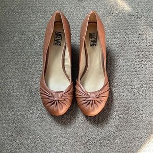 Kitten heel light brown heels *NWOB*